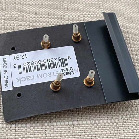 Loren & Olivia Women Earrings Gold Tone Stud Ear Jewelry set of 2 earrings New - Picture 4 of 8